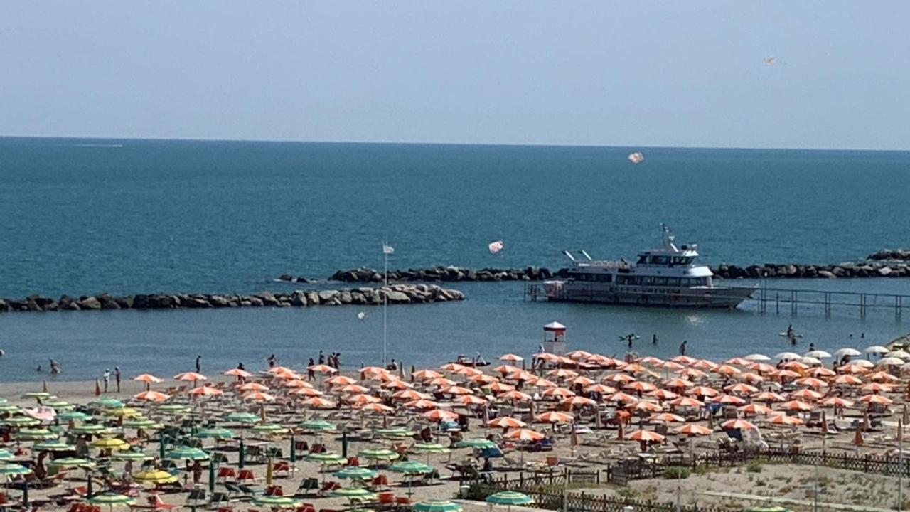 Hotel Rosati Rimini Dış mekan fotoğraf