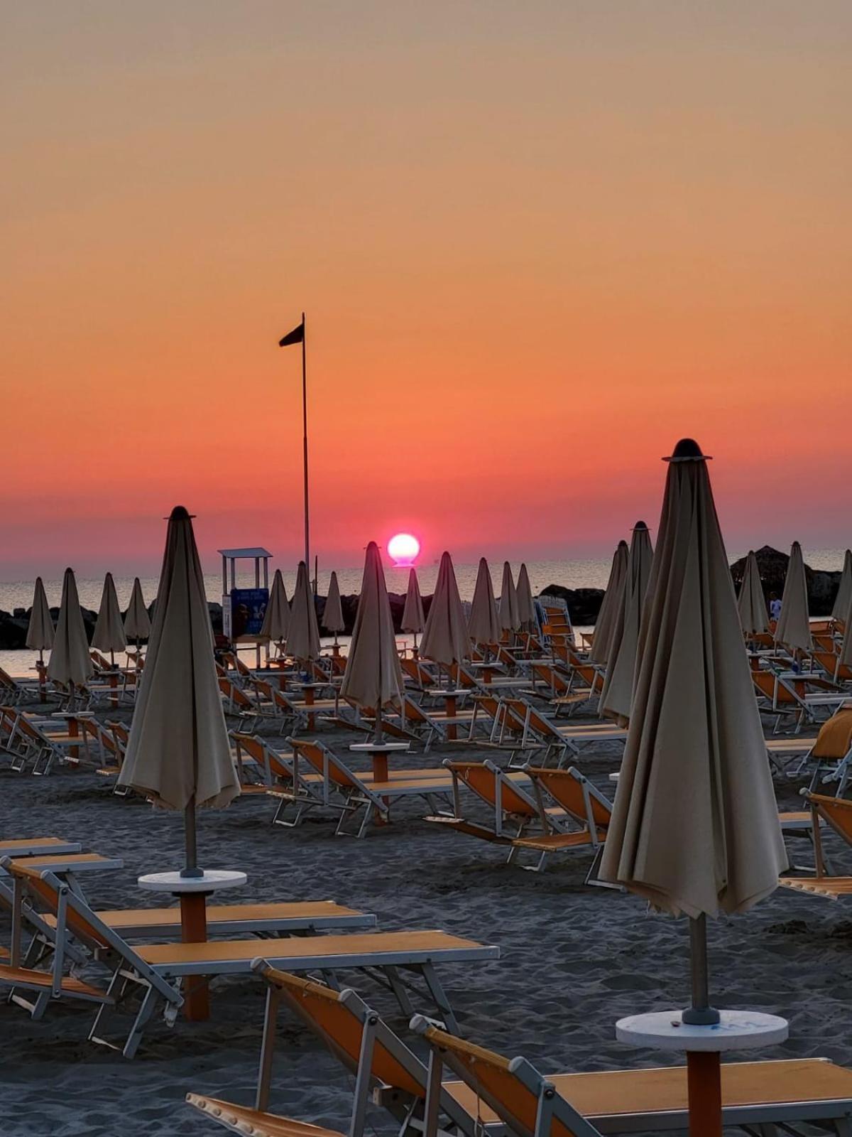 Hotel Rosati Rimini Dış mekan fotoğraf